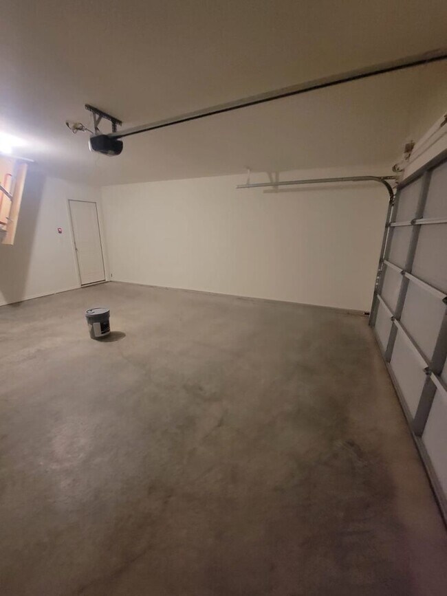 Building Photo - Brand new 4 Bed 2 Bath Simmons Home! Be th...