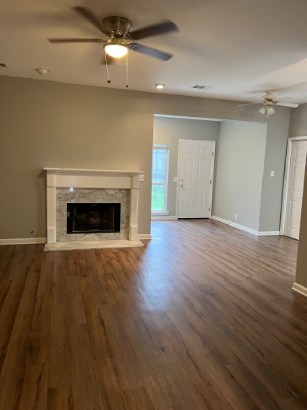 Primary Photo - 139 Canyon Park Pl