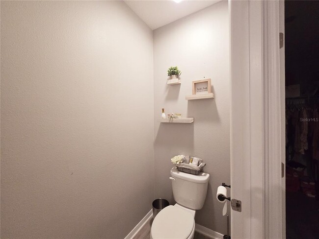 Building Photo - 3180 Royal Tern Dr