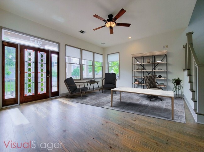 Building Photo - 917 Herkimer St