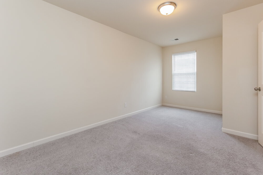 Building Photo - 212 Alton Cir