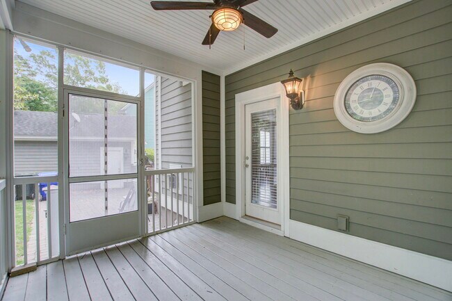 Building Photo - 1811 Luna Ct