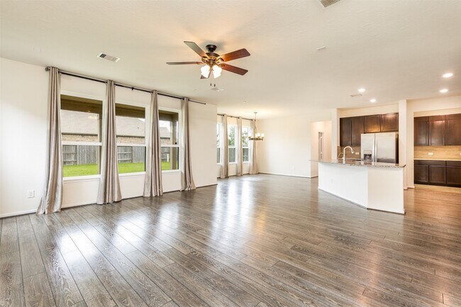 Building Photo - 15623 Hanover Breeze Ln