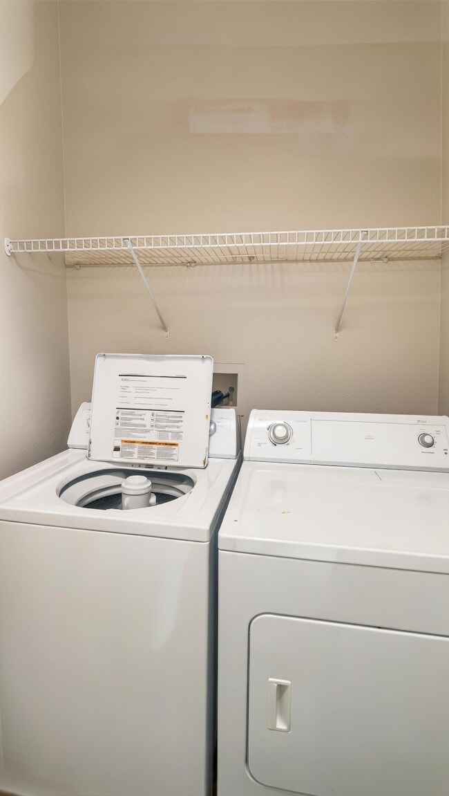 Building Photo - 4221 W Spruce St