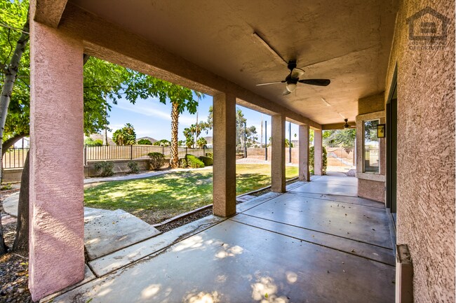 Building Photo - 5Bed/3Bath House at 67th Ave/Deer Valley Rd! Ready for Immediate Move-In! -- GOLF COURSE VIEWS! R...