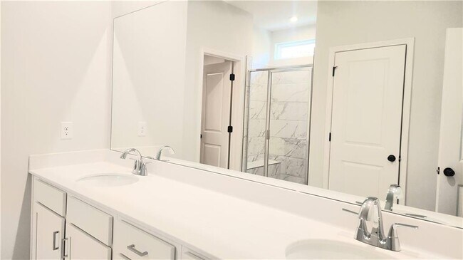 Building Photo - 1536 Ellie Ridge Ave