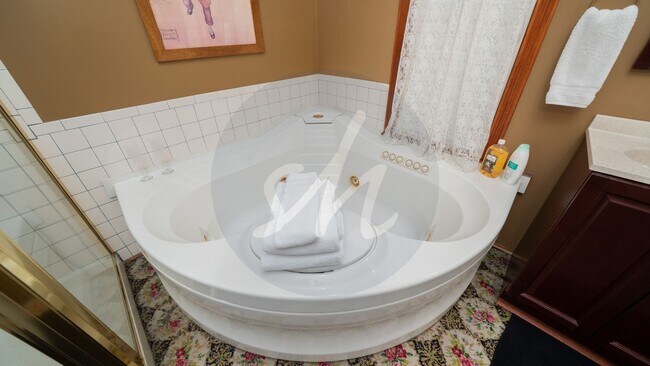 Building Photo - 1111 W Pikes Peak Ave