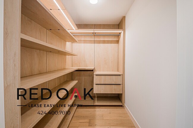 Building Photo - 1333 Orange Grove Ave