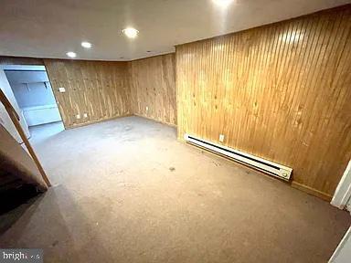 Building Photo - 1068 Floyd Terrace