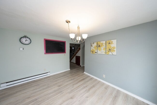 Building Photo - 90 Brightwood Ave