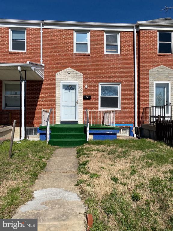 Building Photo - 2167 Graythorn Rd