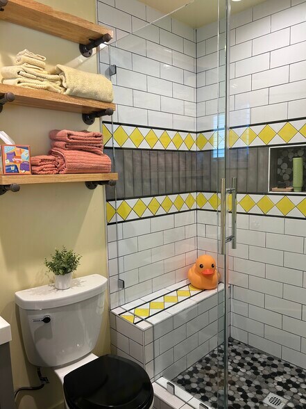 Building Photo - 22116 Gilmore St