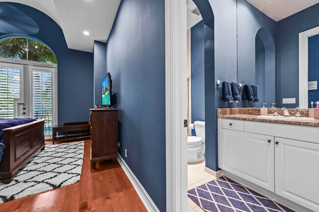 Building Photo - 17665 Middlebrook Way