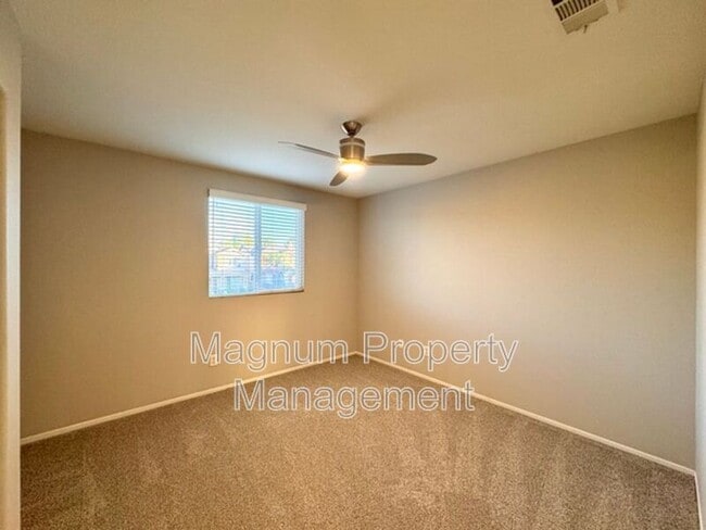 Building Photo - 36953 Ascella Ln