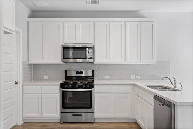 Building Photo - 1728 Artesian Springs Xing