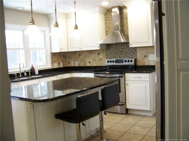 Building Photo - 6829 Towbridge Rd