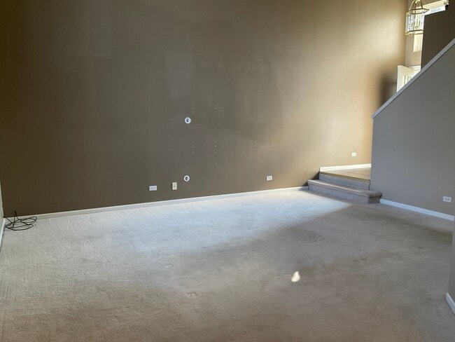 Building Photo - 3248 Bromley Ln