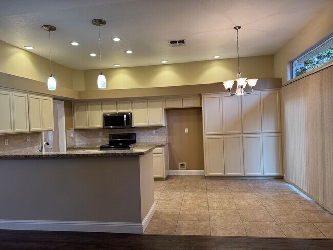 Building Photo - Beautiful single level corner lot