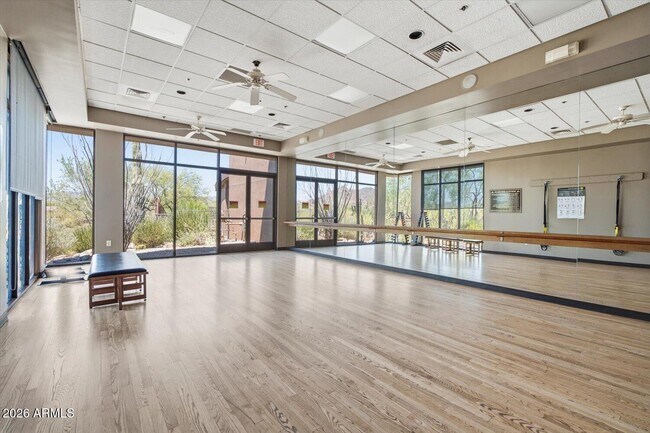 Building Photo - 7427 E Evening Glow Dr
