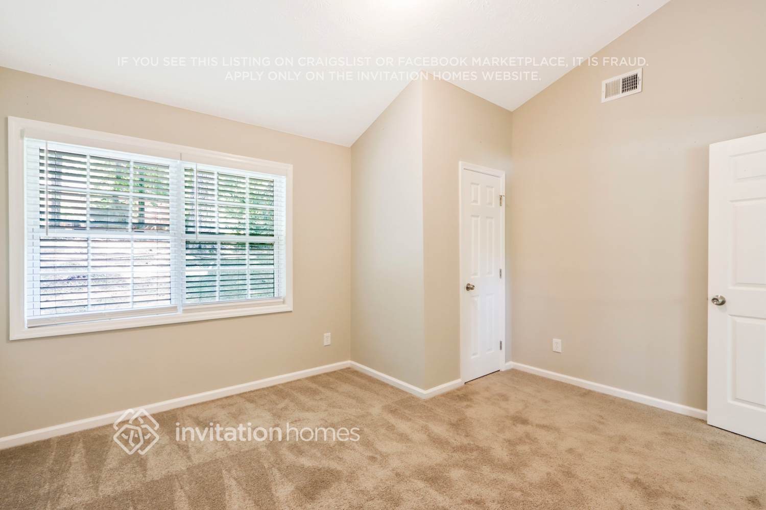 Building Photo - 3871 Leisure Springs Dr