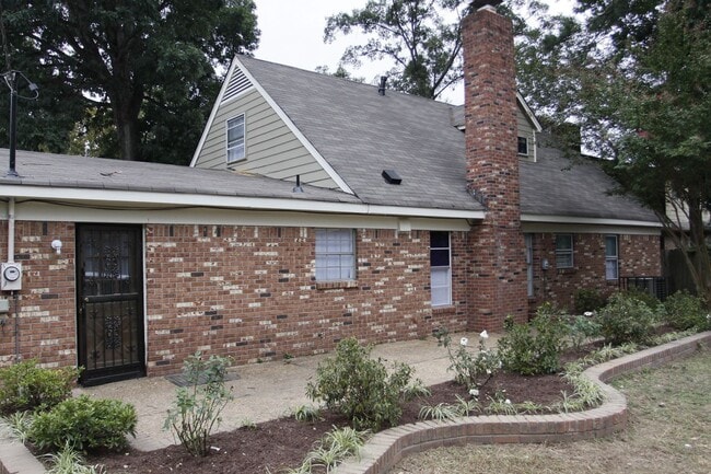 Building Photo - 3017 Domar St