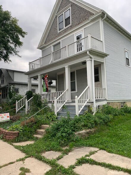 Building Photo - 2663 N Pierce St