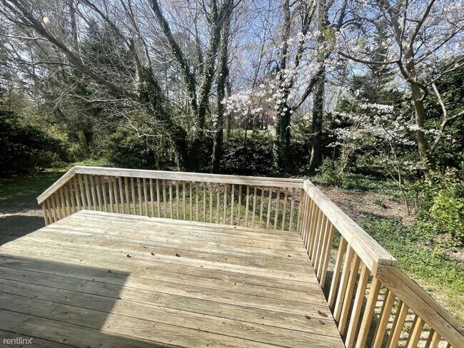 Building Photo - 3 br, 2 bath House - 3353 Neptune Dr