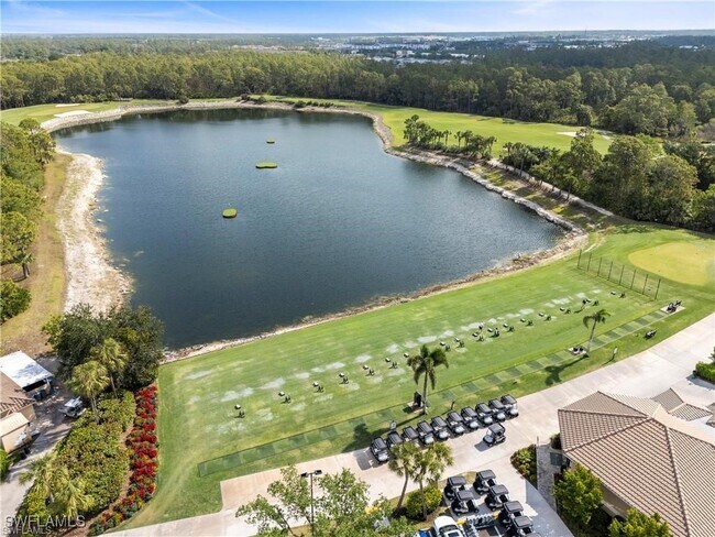 Building Photo - 3800 Sawgrass Way