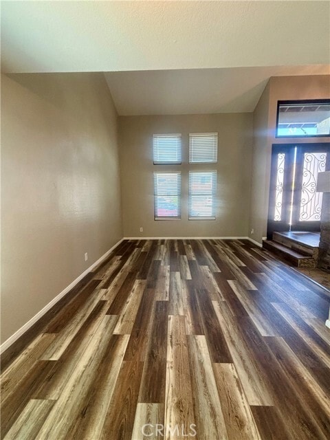 Building Photo - 5 Falcon Crest Ln