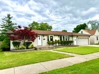 Building Photo - 17268 Horger Ave