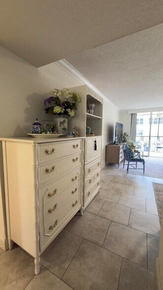 Building Photo - 777 S Federal Hwy