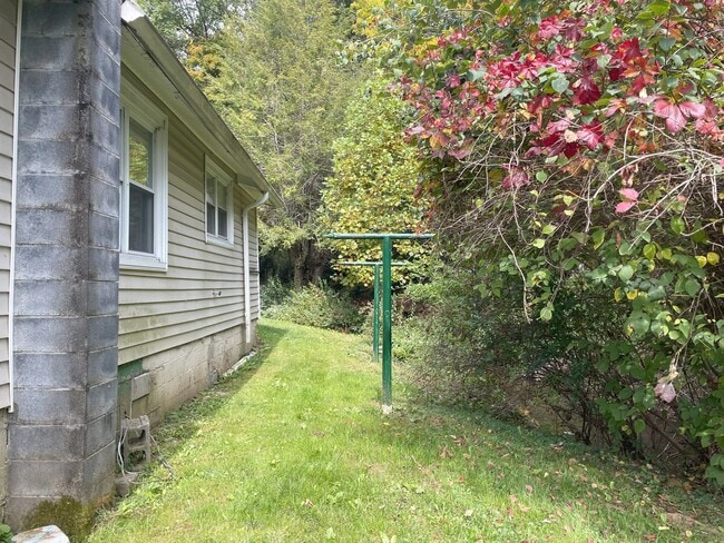 Building Photo - 5350 NC-194