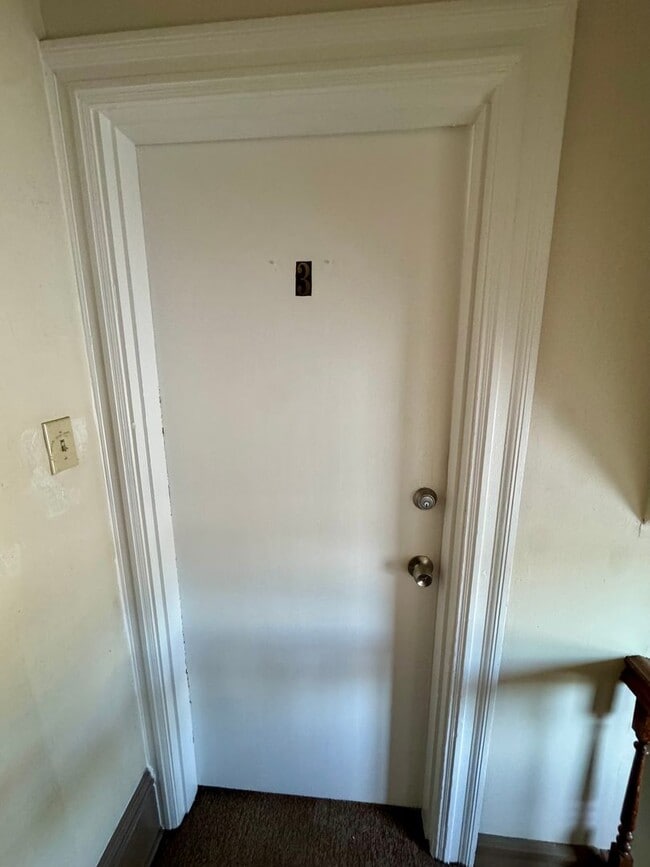 Building Photo - 409 North Ave