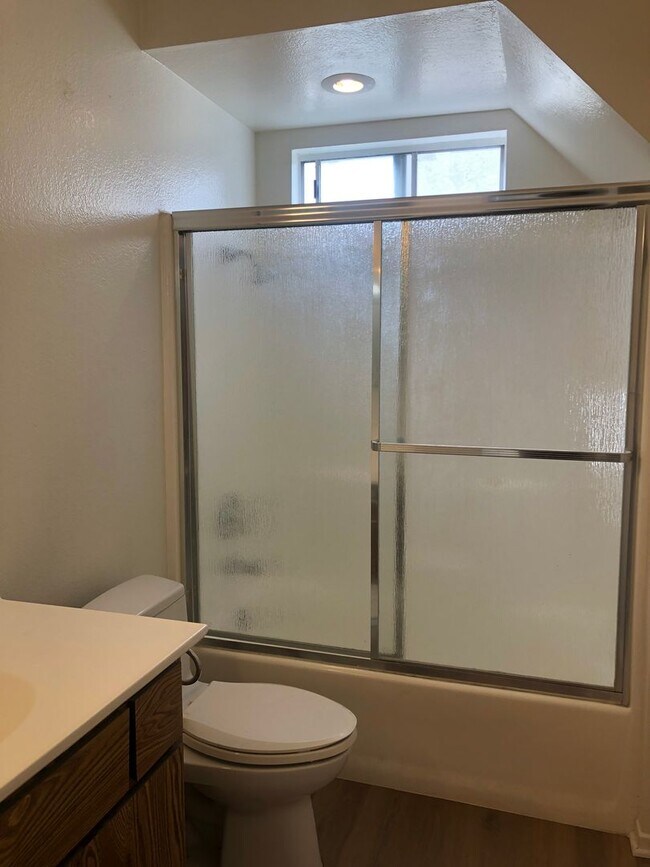 Building Photo - 16621 Dolores Ln