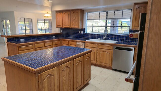 Building Photo - Bell Canyon 5-Bedroom Home with Panoramic Valley Views – Expansive Yard & Gated Community