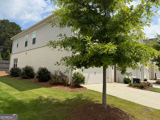 Building Photo - 3614 Silvery Wy