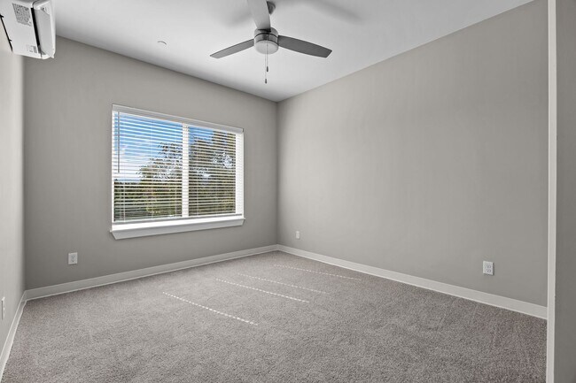 Building Photo - The Bookcliff: Chic 1-Bedroom Retreat: Sop...