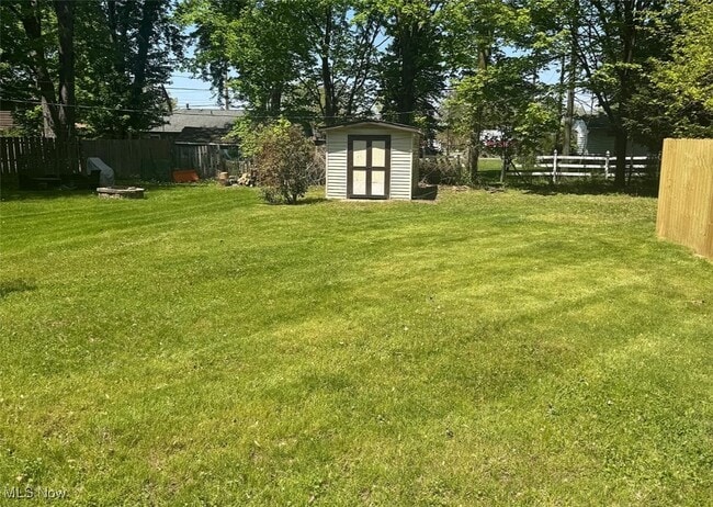 Building Photo - 7843 Emery Cir