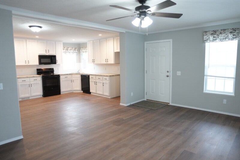 Building Photo - 5865 S Fairfax Rd