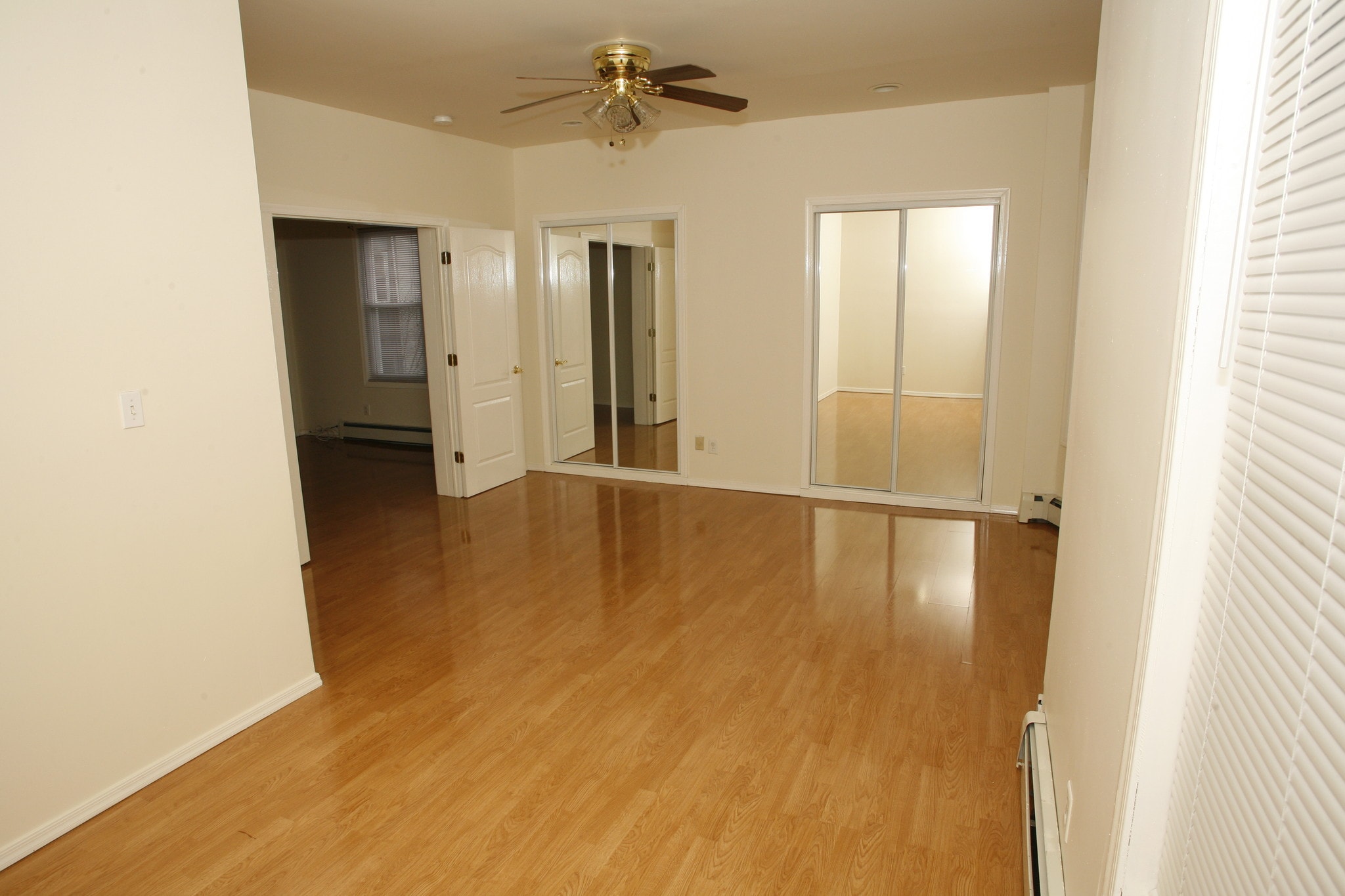 Building Photo - 429 18th Ave