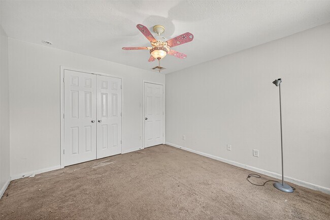 Building Photo - 16547 Lanesborough Dr