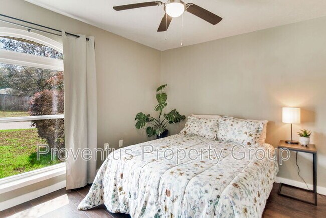 Building Photo - 3661 London Rd