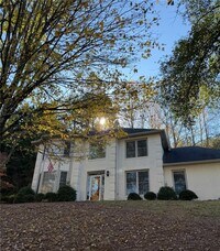 Building Photo - 5868 Valine Way