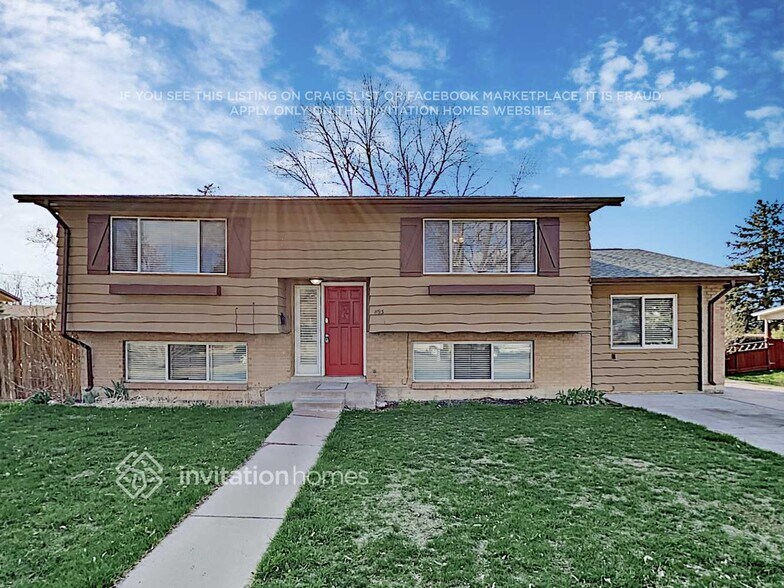 Primary Photo - 893 Granby St