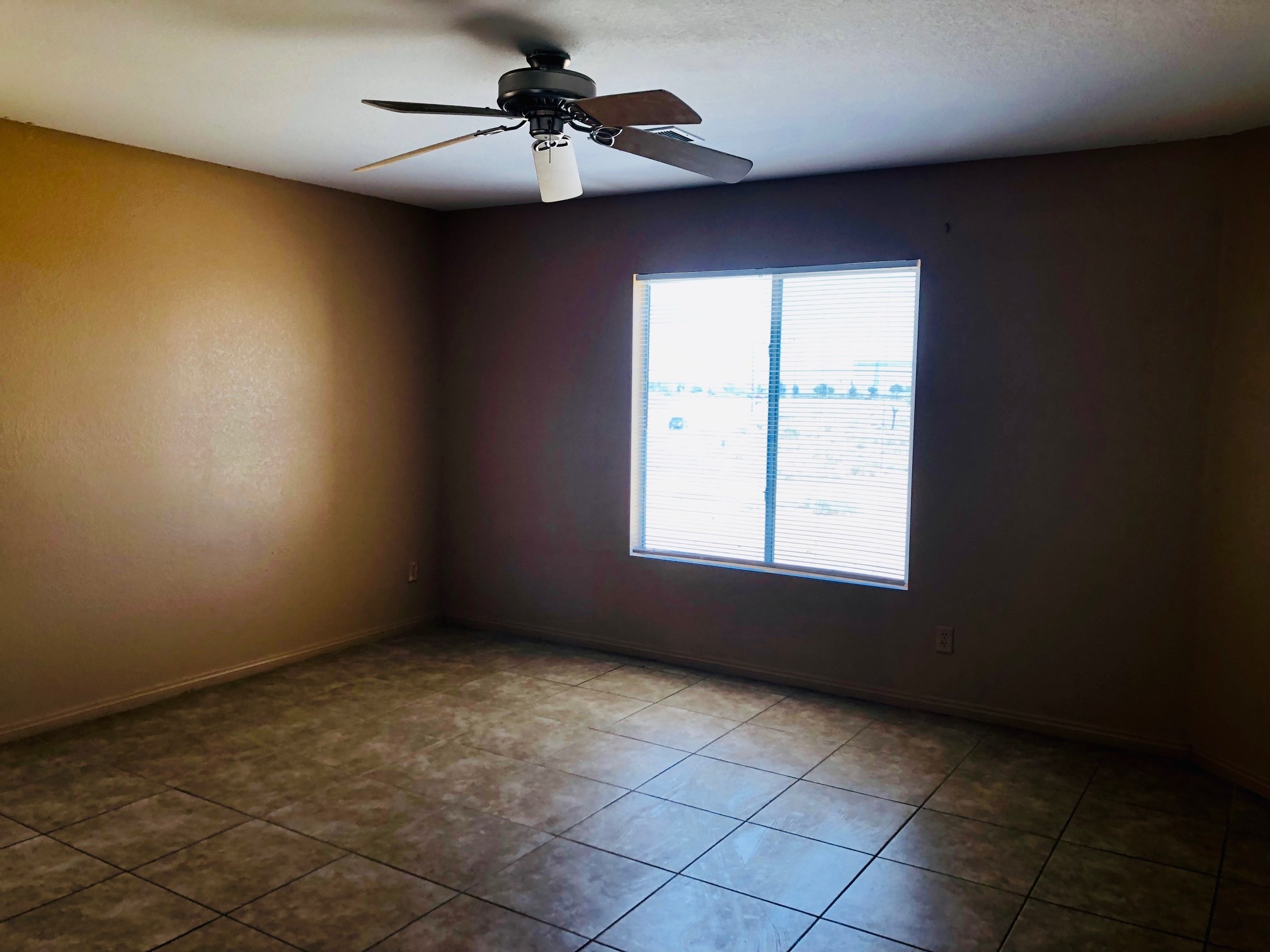 Building Photo - 40350 Maravilla Dr