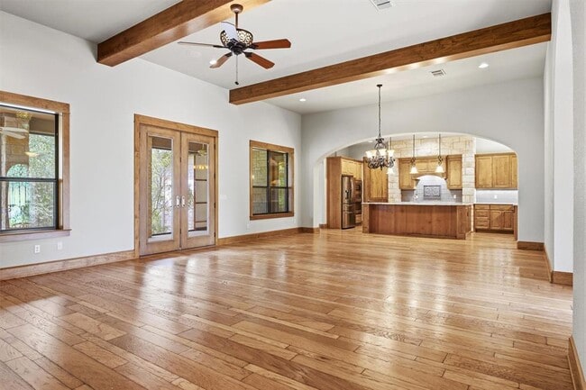 Building Photo - 203 Pristine Dr