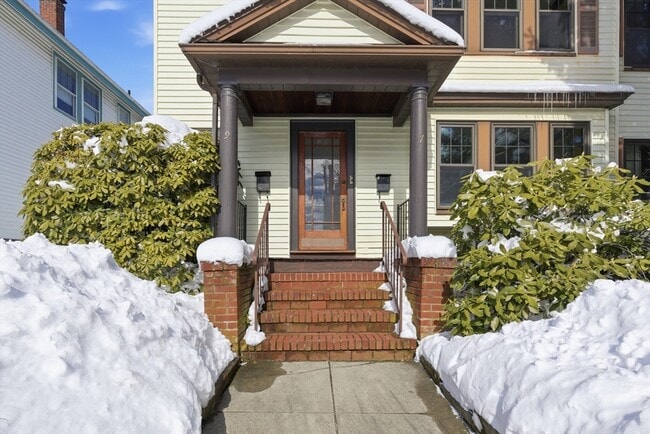 Building Photo - 7 Clyde Rd