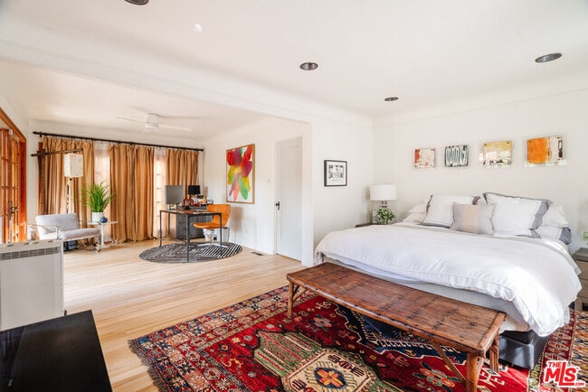 Building Photo - 1311 Maple St