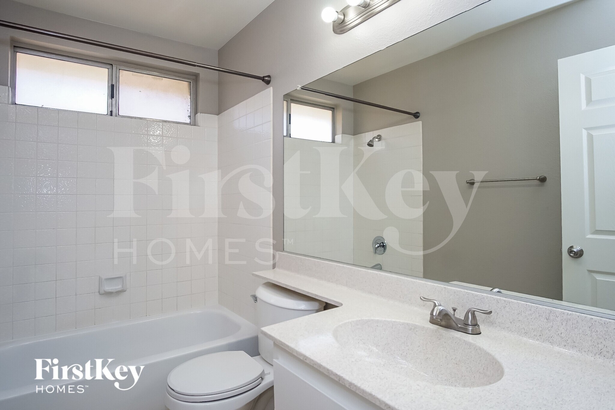 Building Photo - 7118 Shadow Crest Dr