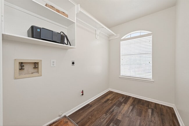 Building Photo - 3810 Timber Rail Dr